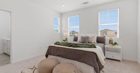146 E Rodbell Ln, Mountain House, CA 95391 Photo