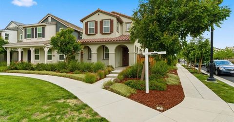 146 E Rodbell Ln, Mountain House, CA 95391 Photo