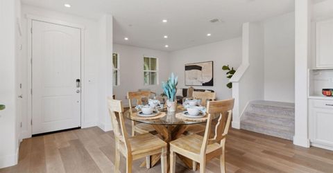 146 E Rodbell Ln, Mountain House, CA 95391 Photo