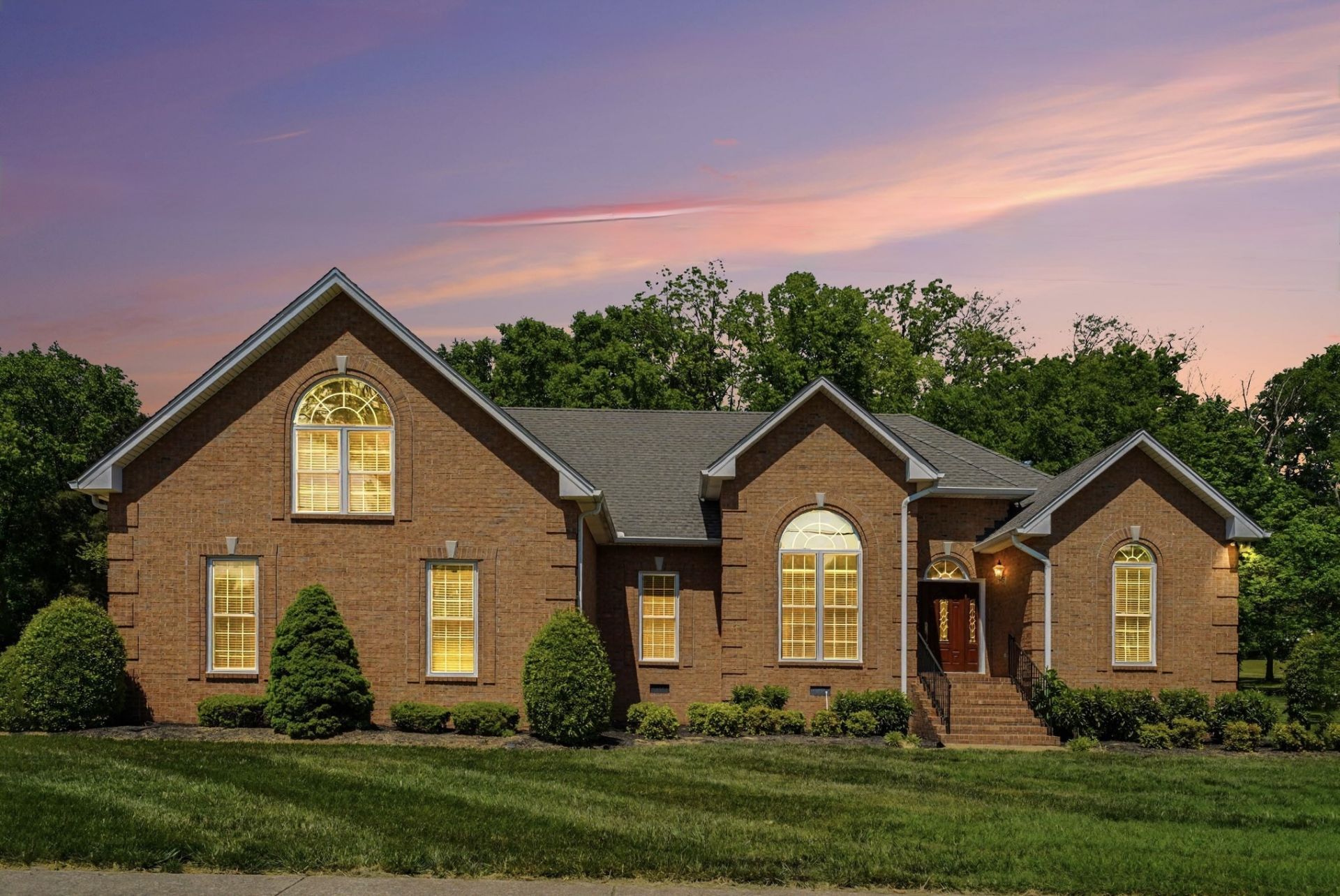 1046 Willow Park Cir, Hendersonville, TN 37075 Main Photo