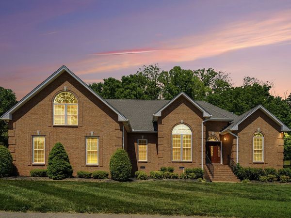 1046 Willow Park Cir , Hendersonville, TN 37075