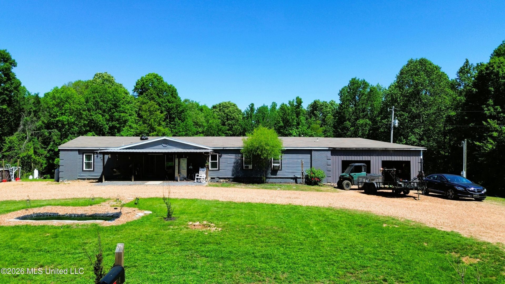 714 Cotton Boll Circle, Coldwater, MS 38618 Main Photo