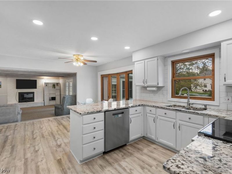 18256 Heritage Trail, Strongsville, OH 44136 Photo 10