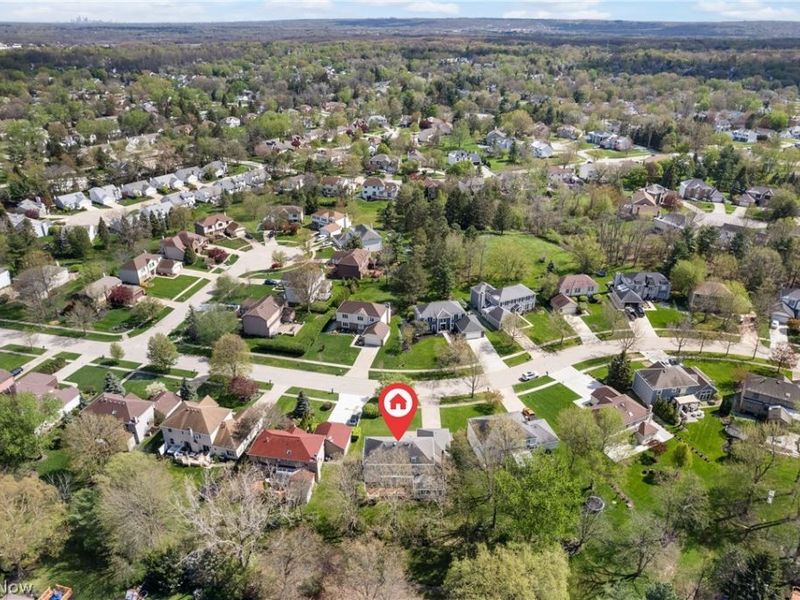 18256 Heritage Trail, Strongsville, OH 44136 Photo 40