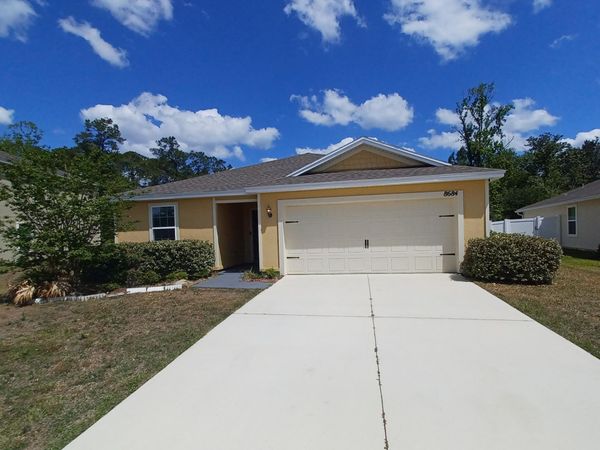 8684 LAKE GEORGE Circle W, Macclenny, FL 32063