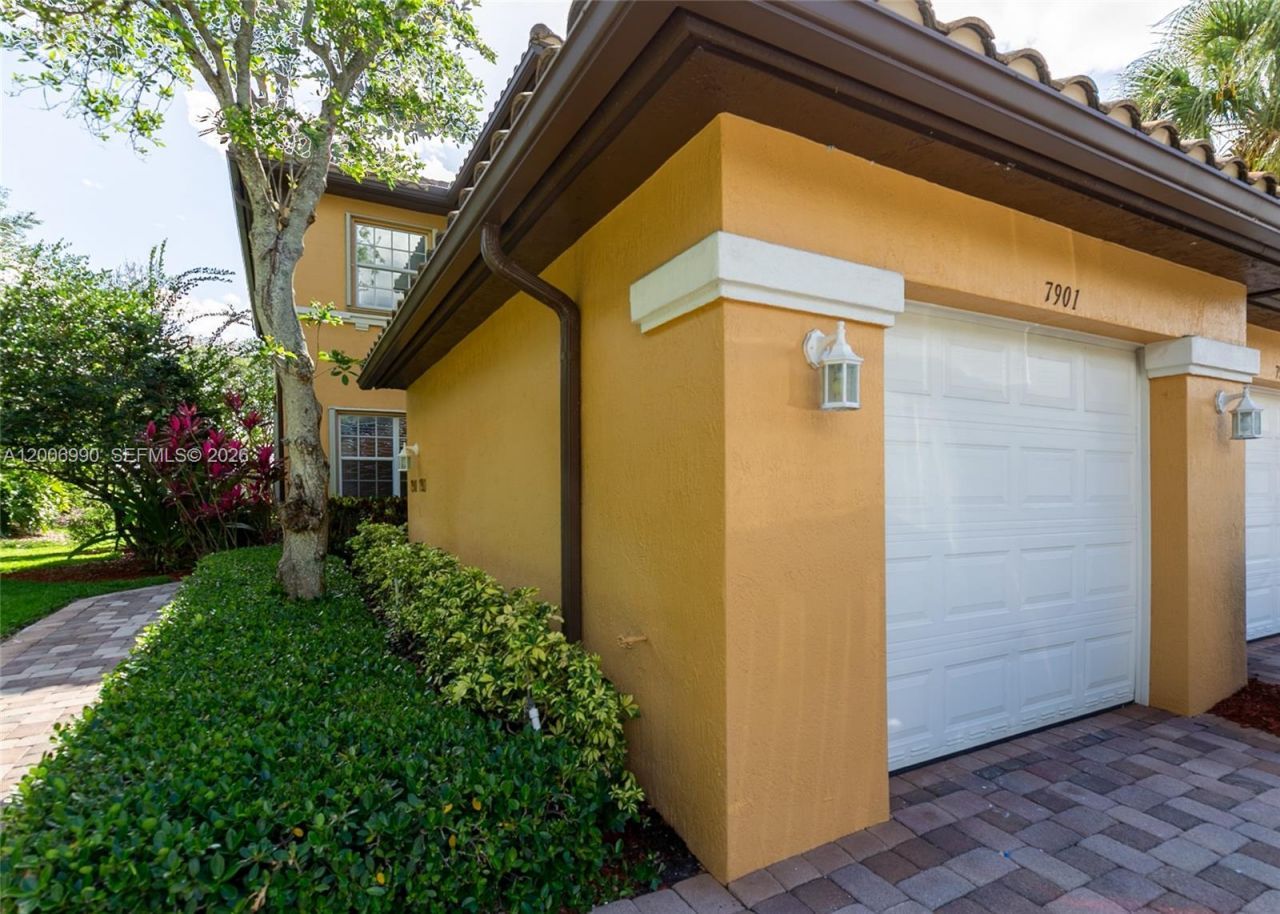 7901 NW 128th Ln, Unit 11-A, Parkland, FL 33076 Photo