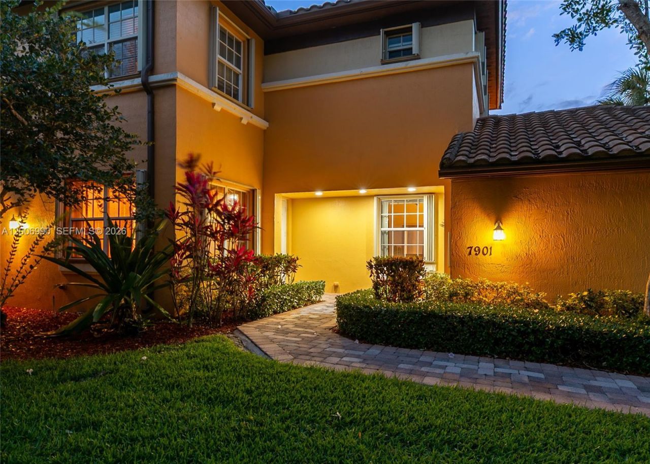 7901 NW 128th Ln , Unit 11-A, Parkland, FL 33076 Photo