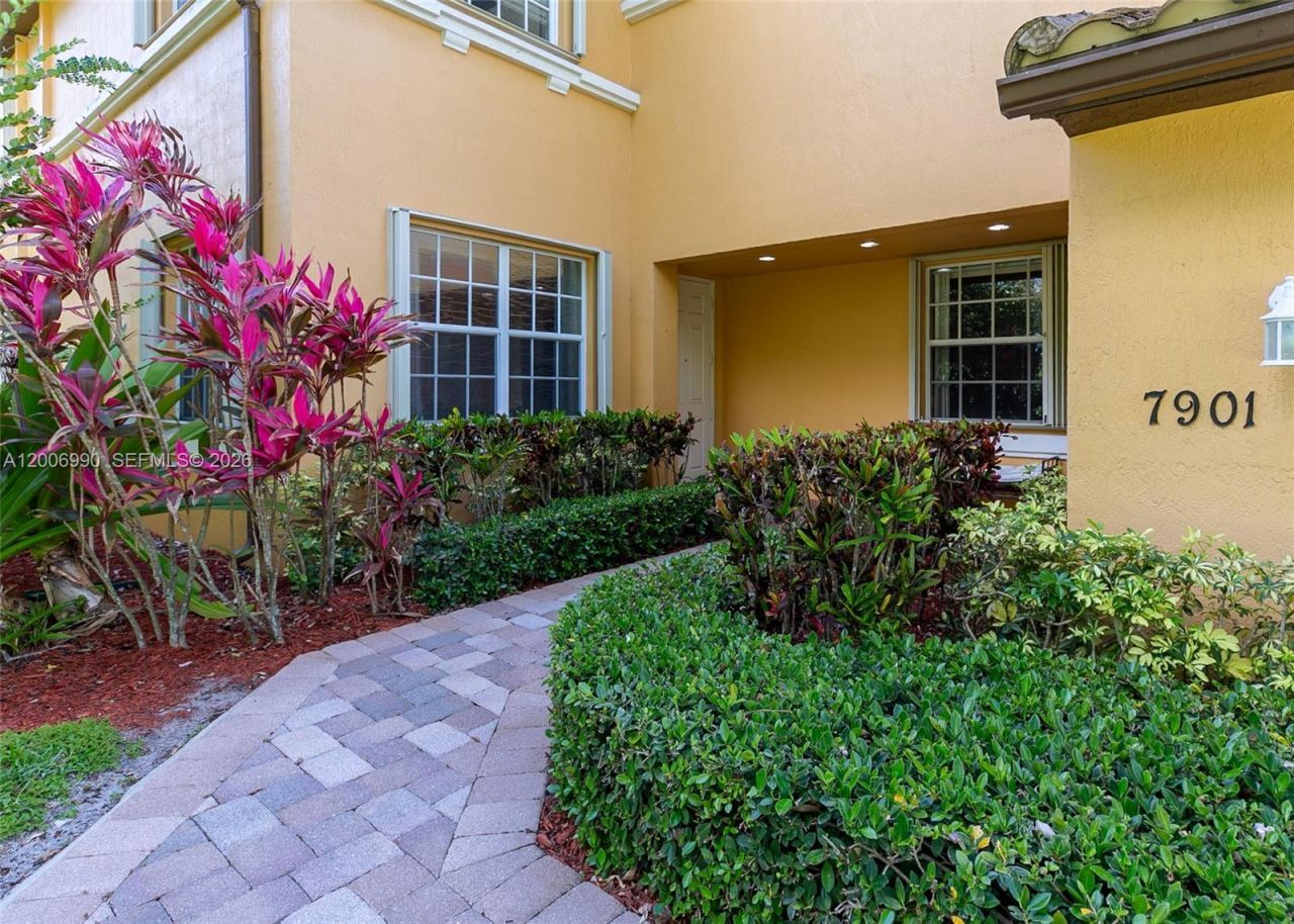 7901 NW 128th Ln , Unit 11-A, Parkland, FL 33076 Photo