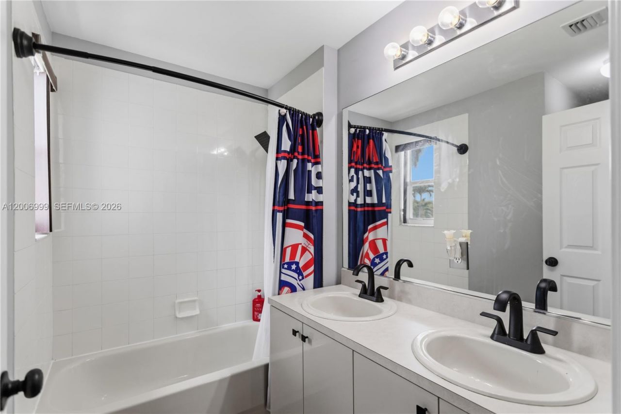 17347 SW 20th Ct, Miramar, FL 33029 Photo