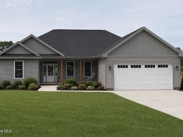 1013 E Birchwood Drive , Nashville, NC 27856