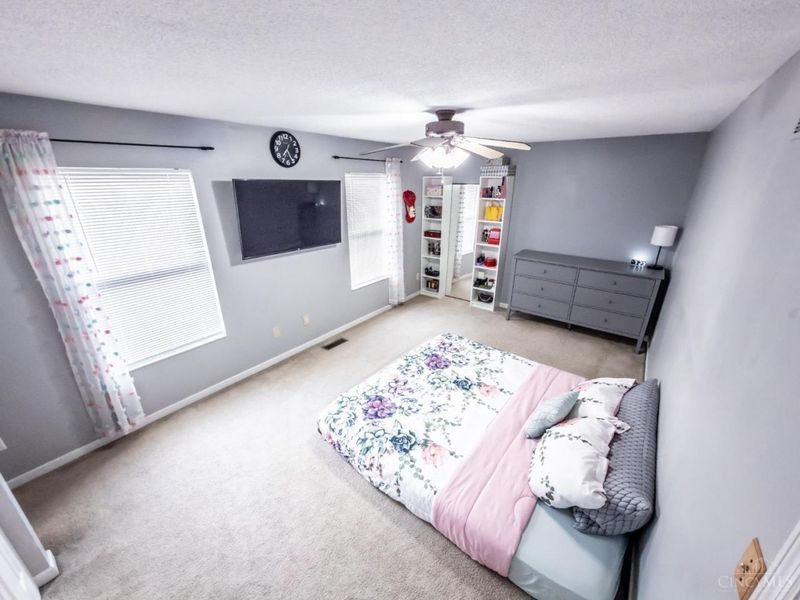6955 Hunting Horn Court, Fairfield Twp, OH 45011 Photo 25