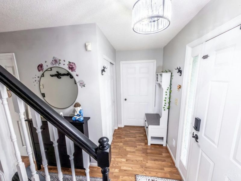 6955 Hunting Horn Court, Fairfield Twp, OH 45011 Photo 8