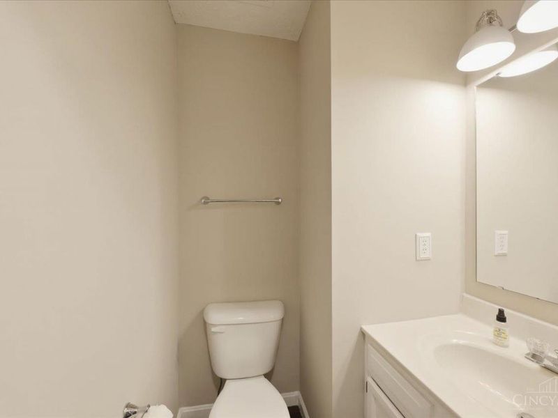 6607 N Andover Way, Hamilton Twp, OH 45152 Photo 9
