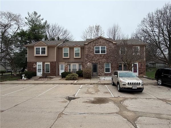 727 SW Liggett Road, Unit C, Blue Springs, MO 64015