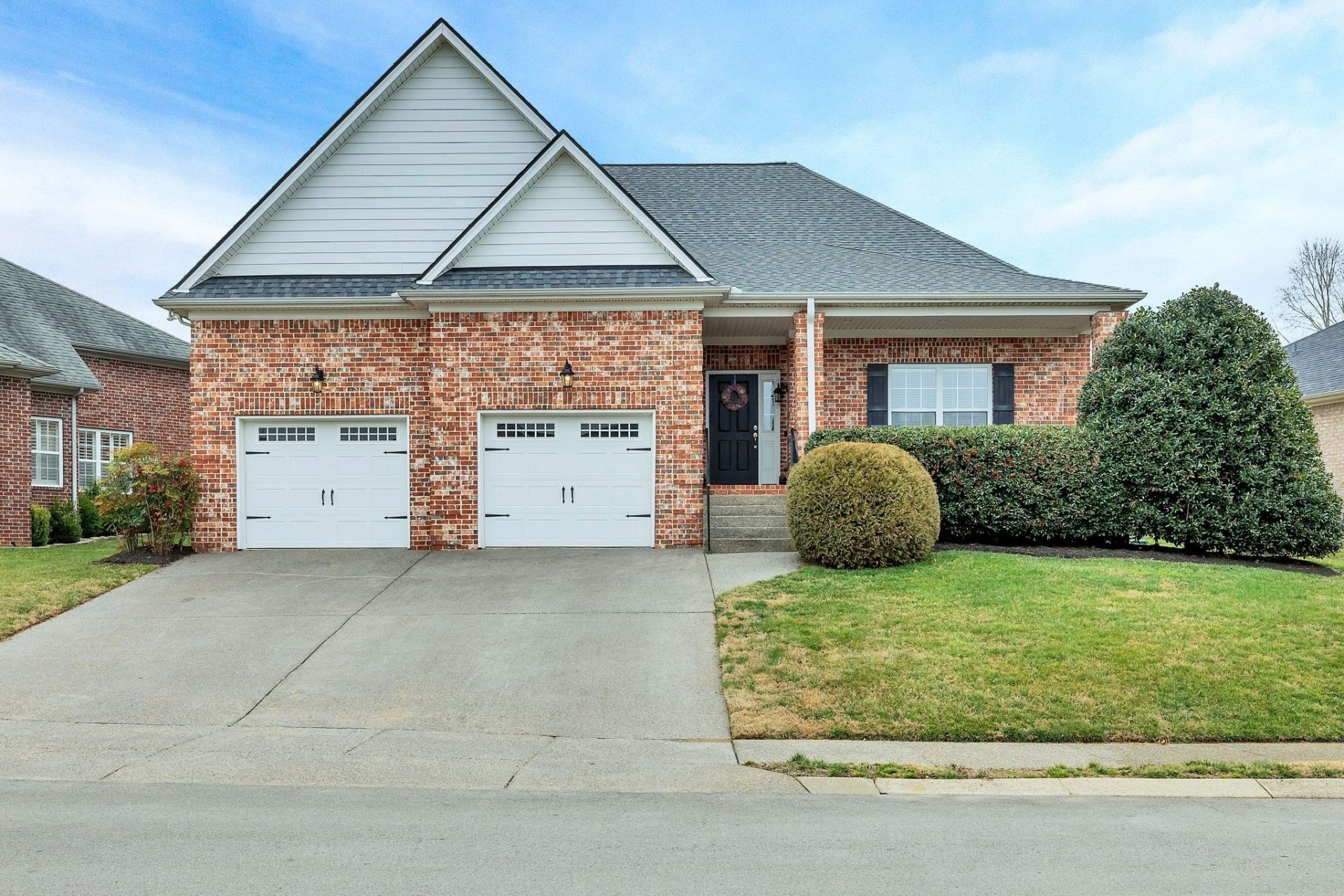 2009 Sunflower Dr, Spring Hill, TN 37174 Main Photo
