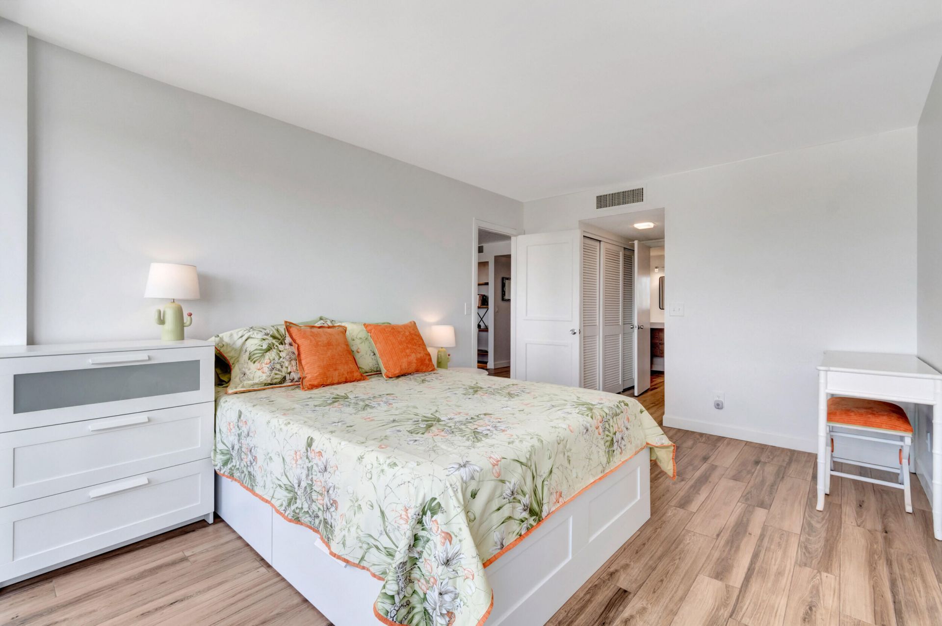 3589 S Ocean Boulevard, Unit 512, South Palm Beach, FL 33480 Photo