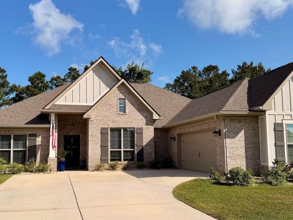 407 Roosa Avenue, Gulf Shores, AL 36542