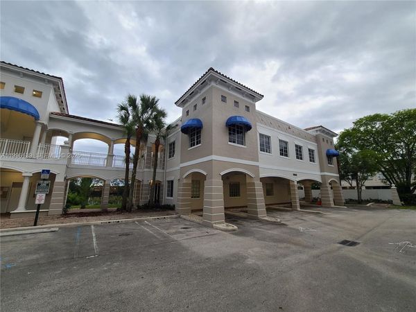 12940 SW 128th St, Unit 202, Miami, FL 33186