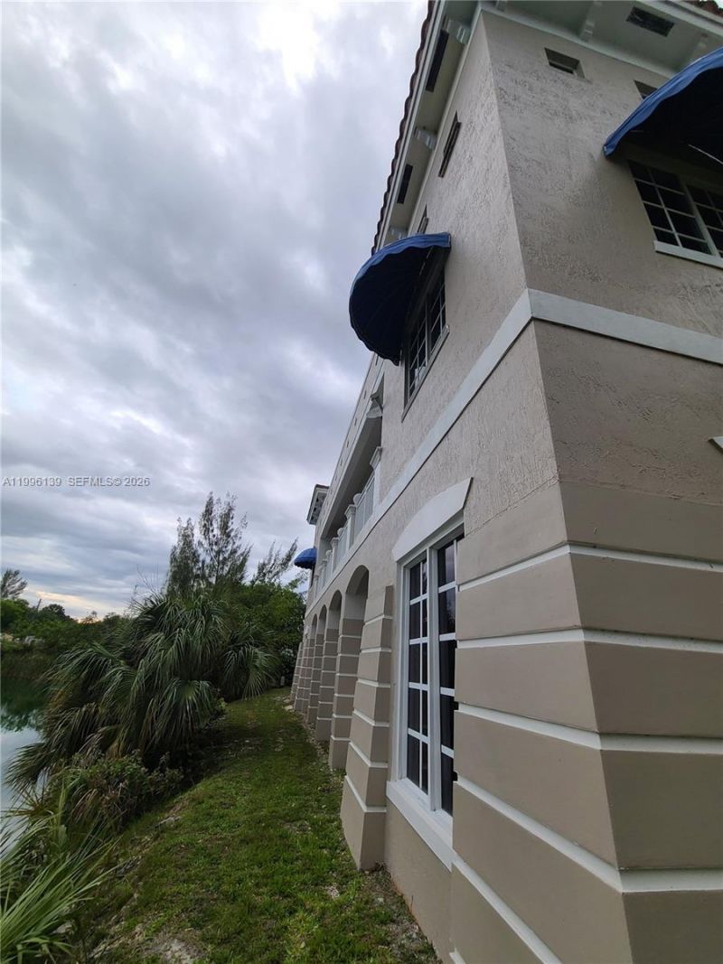 12940 SW 128th St , Unit 202, Miami, FL 33186 Photo