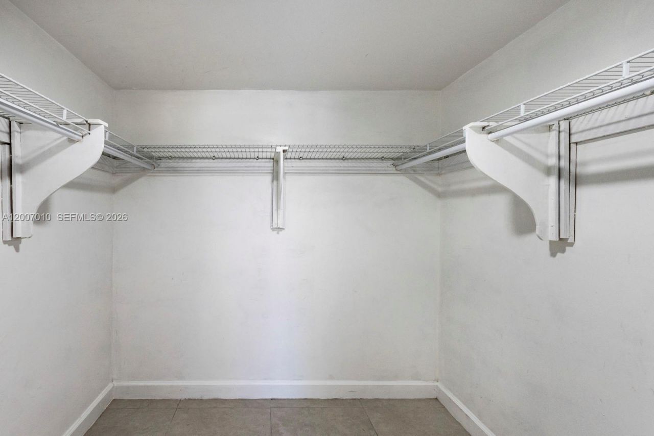 10855 SW 112th Ave , Unit 211, Miami, FL 33176 Photo