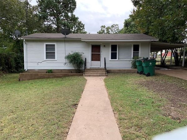 112 E Hill Street, Hamilton, TX 76531