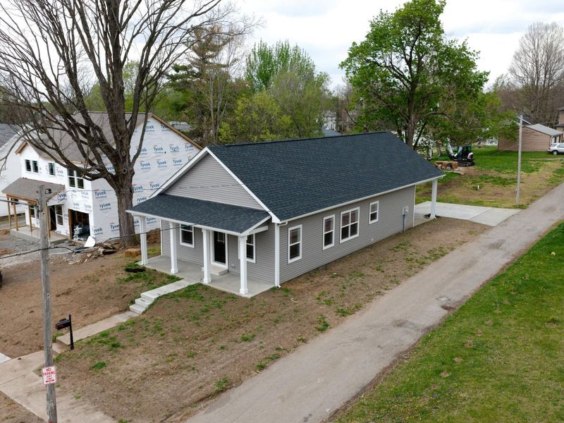 517 E Chillicothe Avenue, Bellefontaine, OH 43311 Photo 1