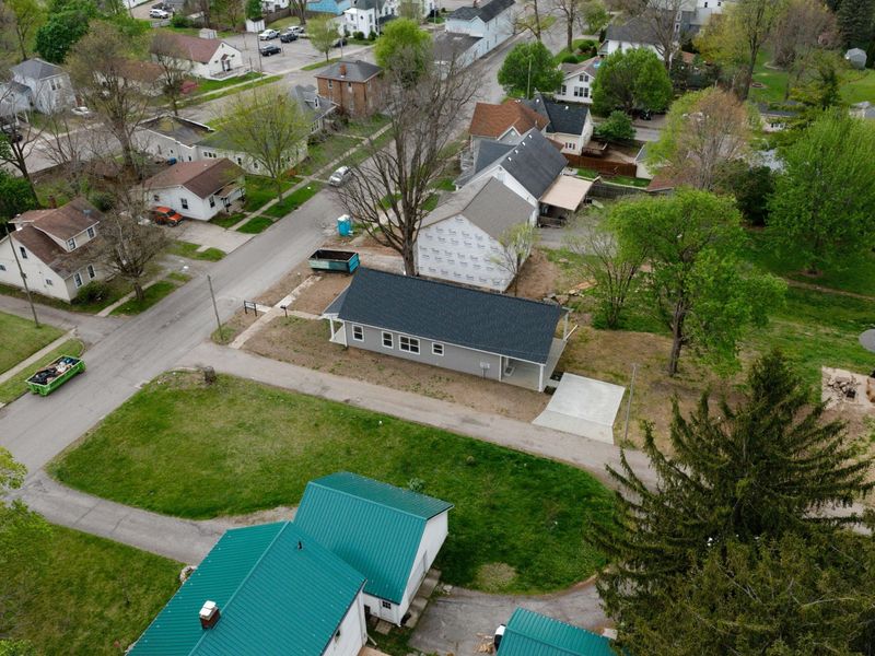 517 E Chillicothe Avenue, Bellefontaine, OH 43311 Photo 23