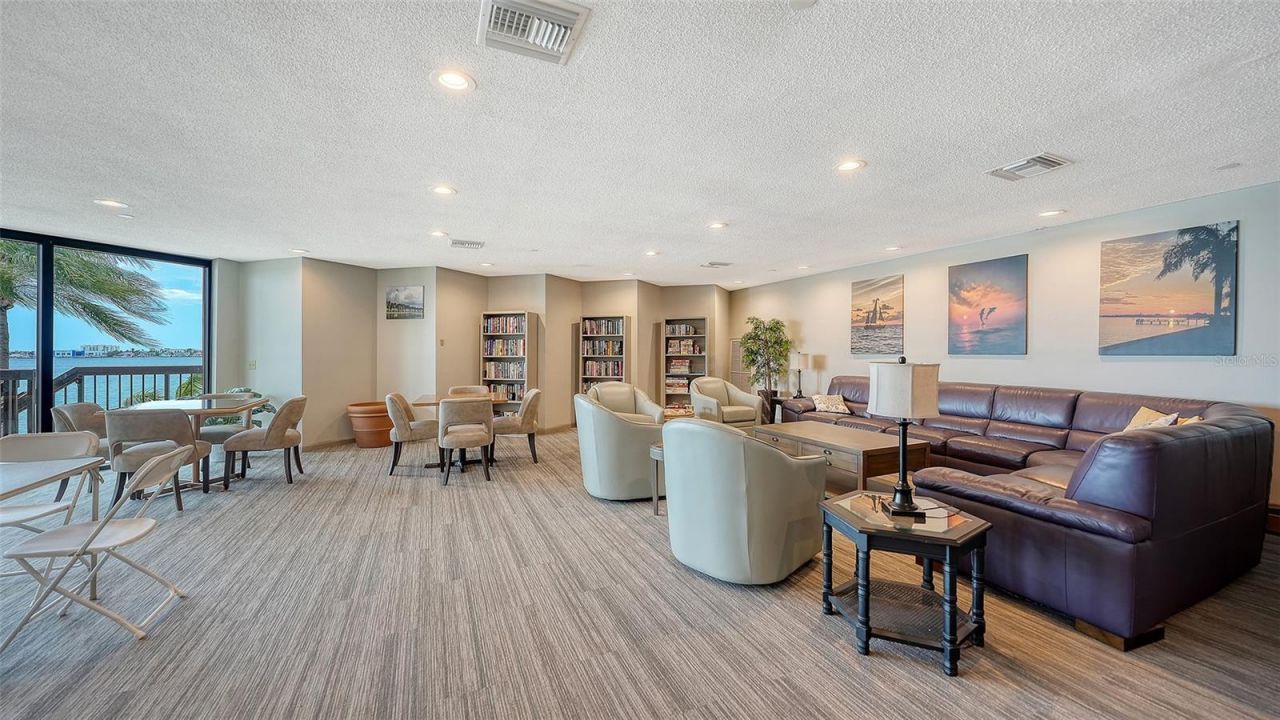 6294 Bahia Del Mar Circle, Unit 804, Saint Petersburg, FL 33715 Photo