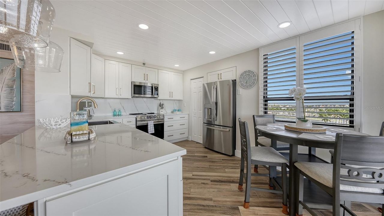 6294 Bahia Del Mar Circle, Unit 804, Saint Petersburg, FL 33715 Photo
