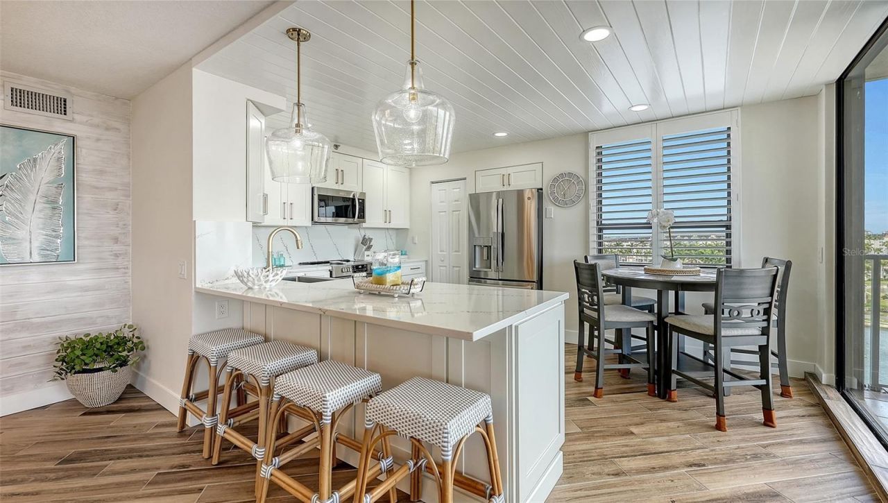 6294 Bahia Del Mar Circle, Unit 804, Saint Petersburg, FL 33715 Photo