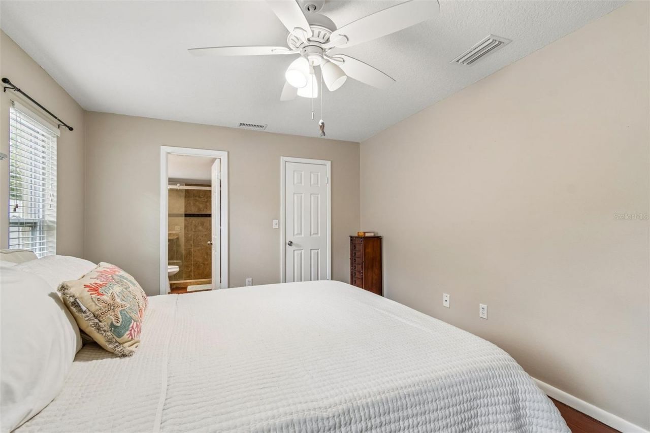 9548 123rd Way N, Seminole, FL 33772 Photo
