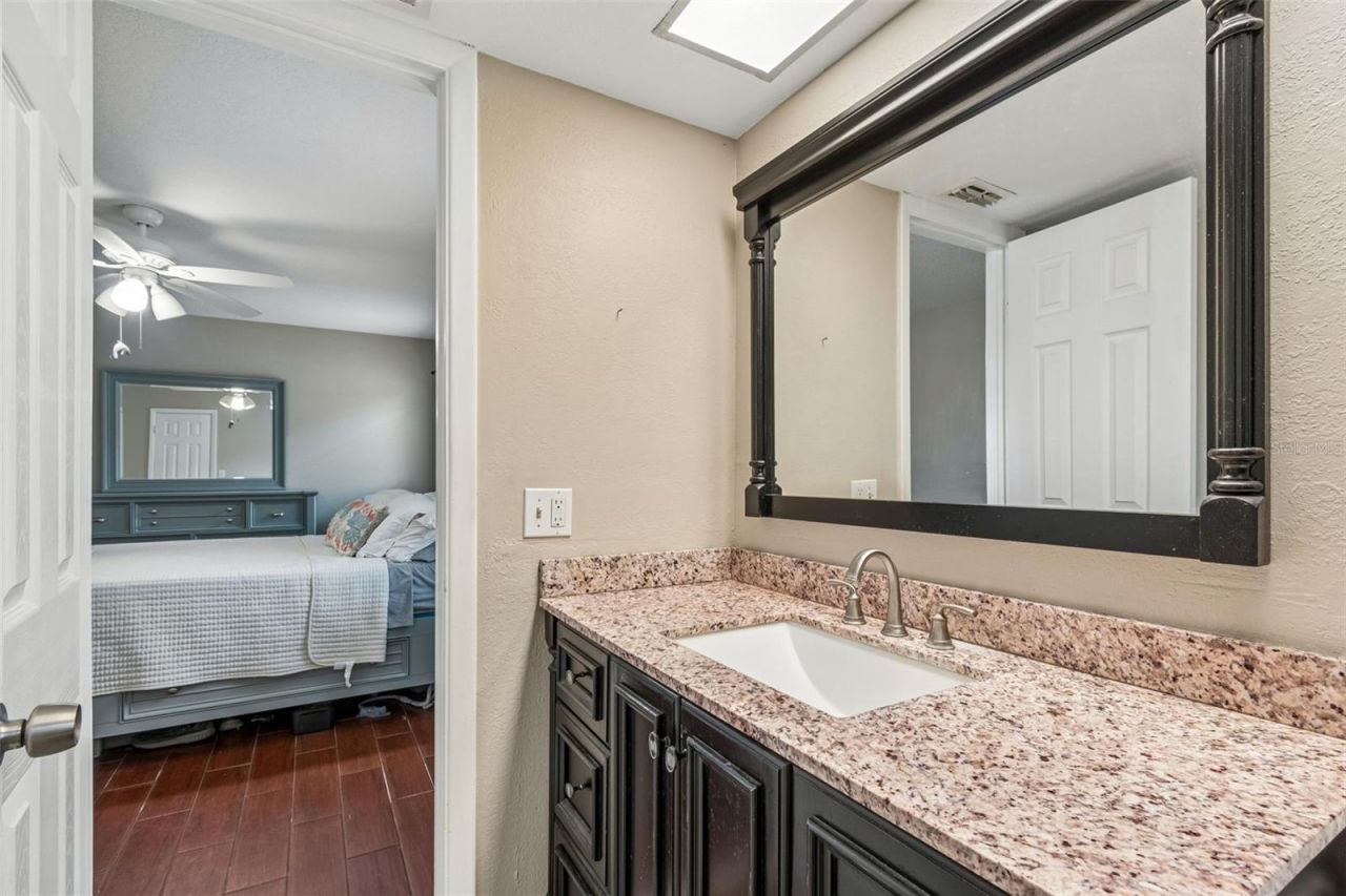 9548 123rd Way N, Seminole, FL 33772 Photo