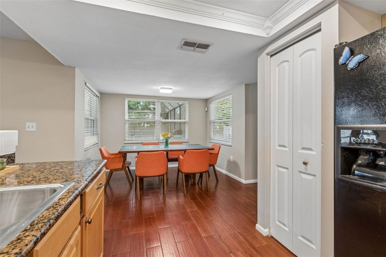 9548 123rd Way N, Seminole, FL 33772 Photo