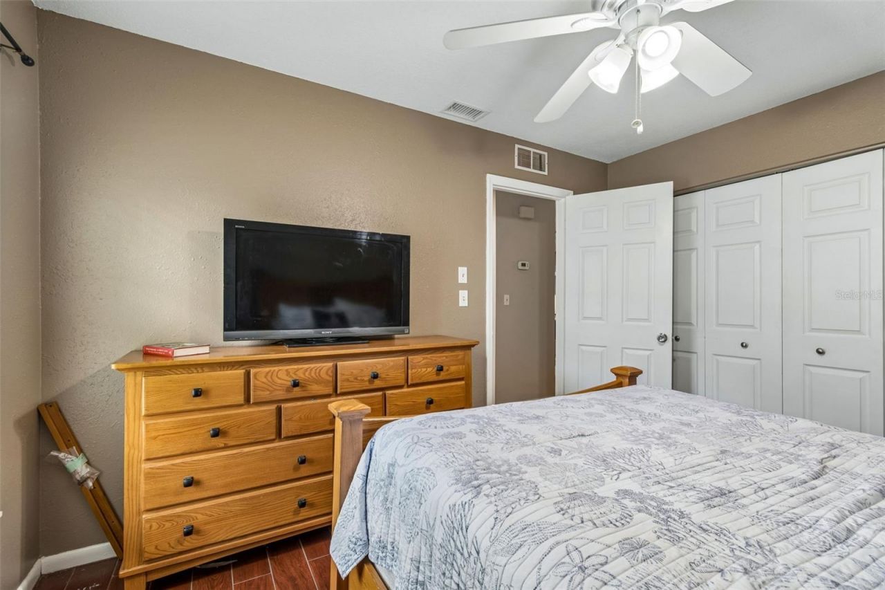 9548 123rd Way N, Seminole, FL 33772 Photo