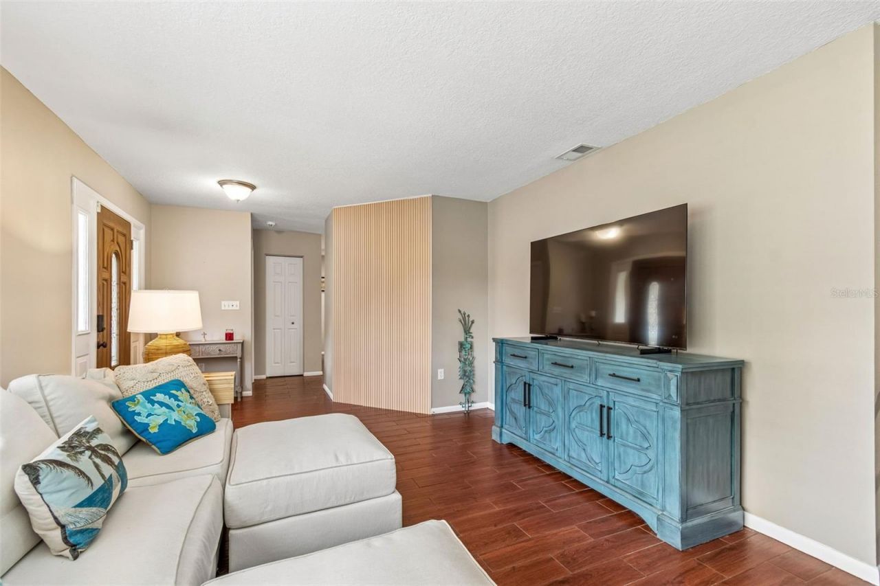 9548 123rd Way N, Seminole, FL 33772 Photo