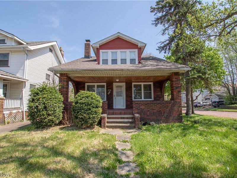 3211 W 116th Street, Cleveland, OH 44111 Photo 2