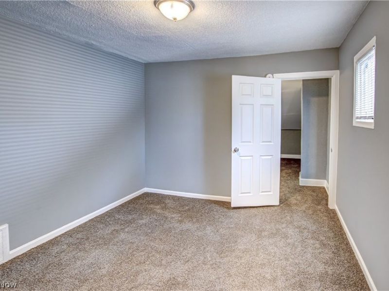 3211 W 116th Street, Cleveland, OH 44111 Photo 26