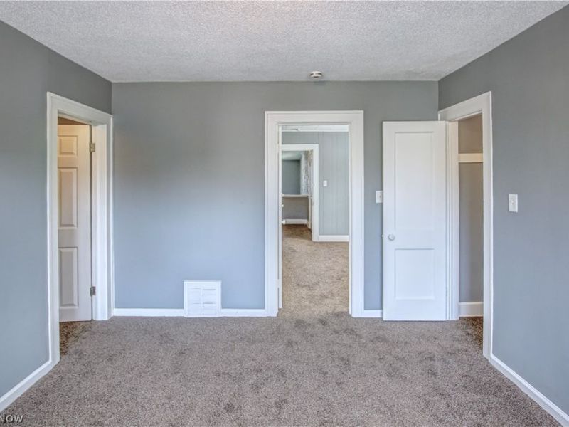 3211 W 116th Street, Cleveland, OH 44111 Photo 31