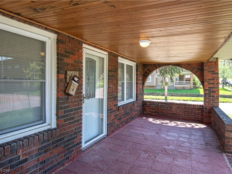 3211 W 116th Street, Cleveland, OH 44111 Photo 4