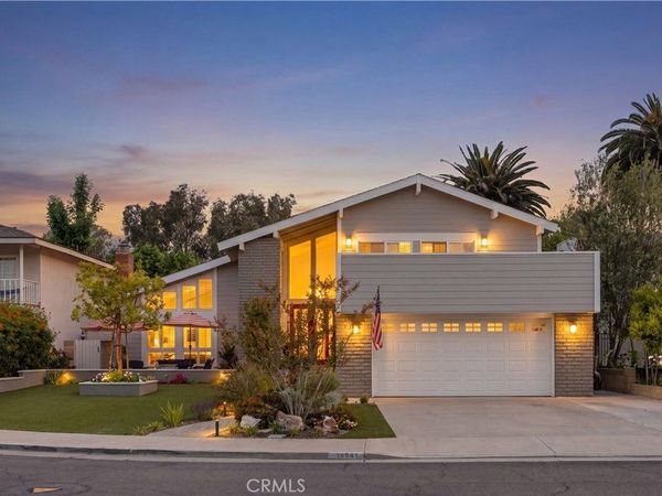 16541 Charleyville, Huntington Beach, CA 92649