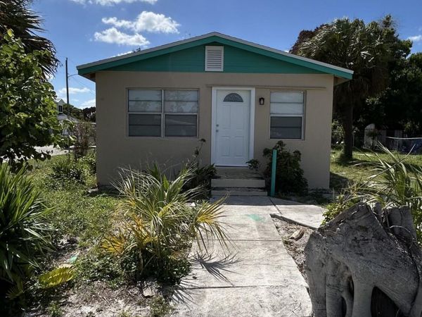 1601 N 17th Street, Fort Pierce, FL 34950