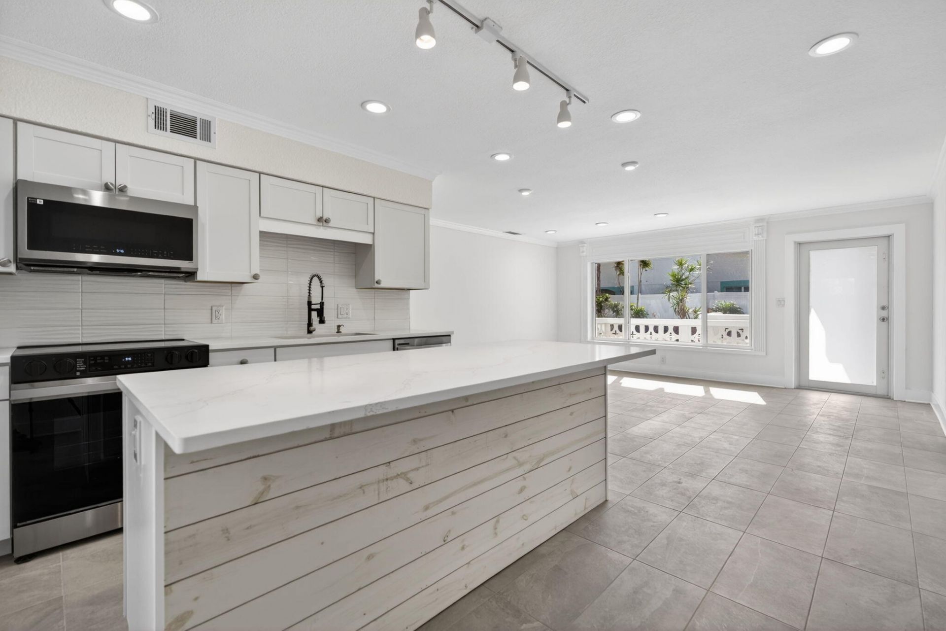 624 Southwind Circle, Unit 3, North Palm Beach, FL 33408 Photo