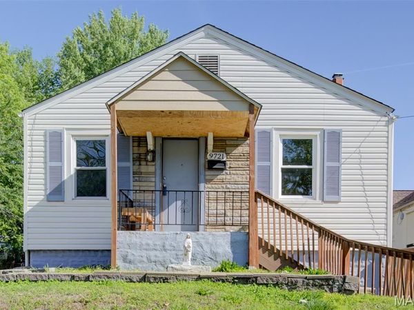 9721 Midland Boulevard, Overland, MO 63114