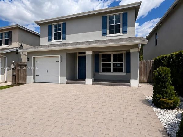 624 NE 5th St, Florida City, FL 33034