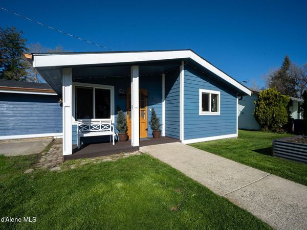 107 N Post ST , Post Falls, ID 83854