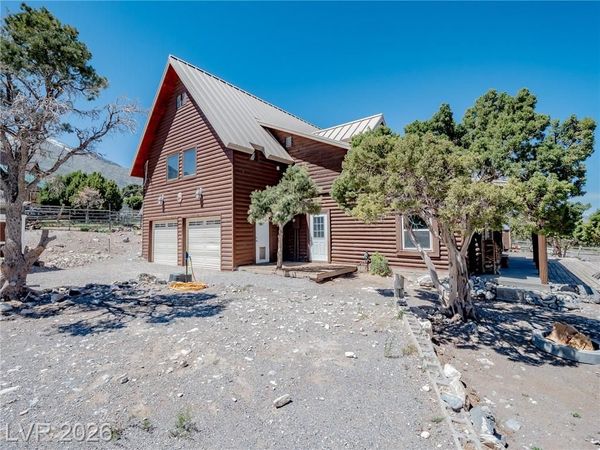 123 Sir Turner Drive , Las Vegas, NV 89124