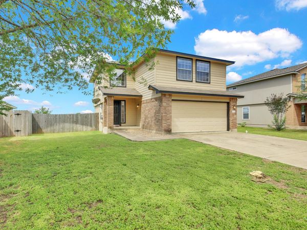 225 Hyltin ST, Hutto, TX 78634