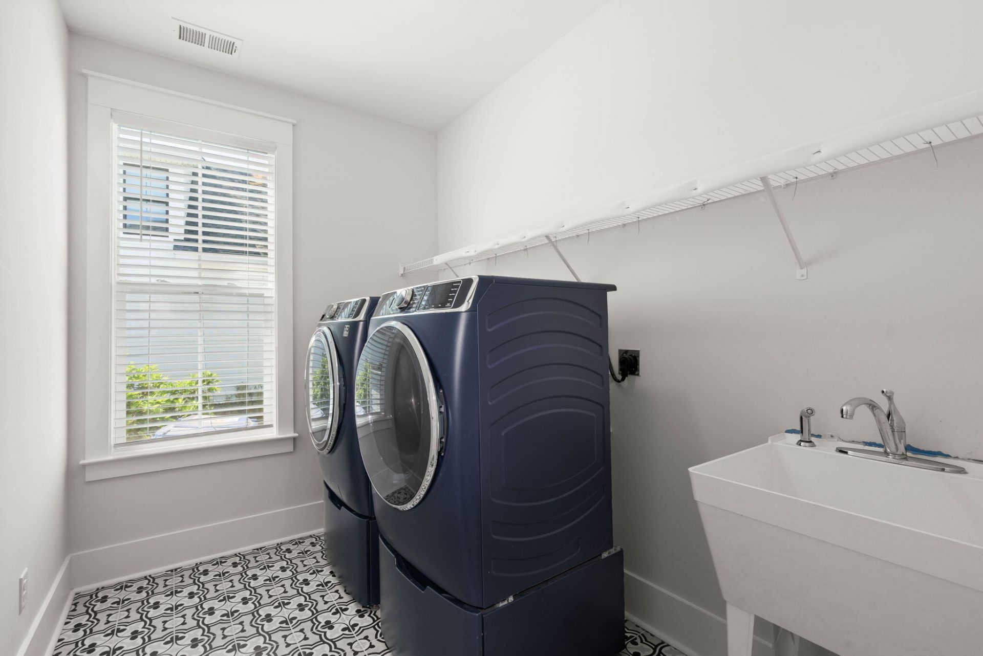 1171 Elliotts Cut Drive Photo 24