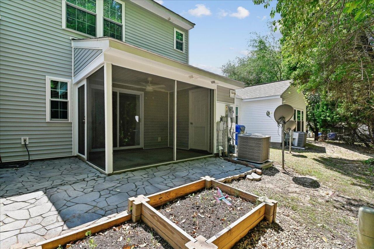 7948 Shadow Oak Drive Photo 41