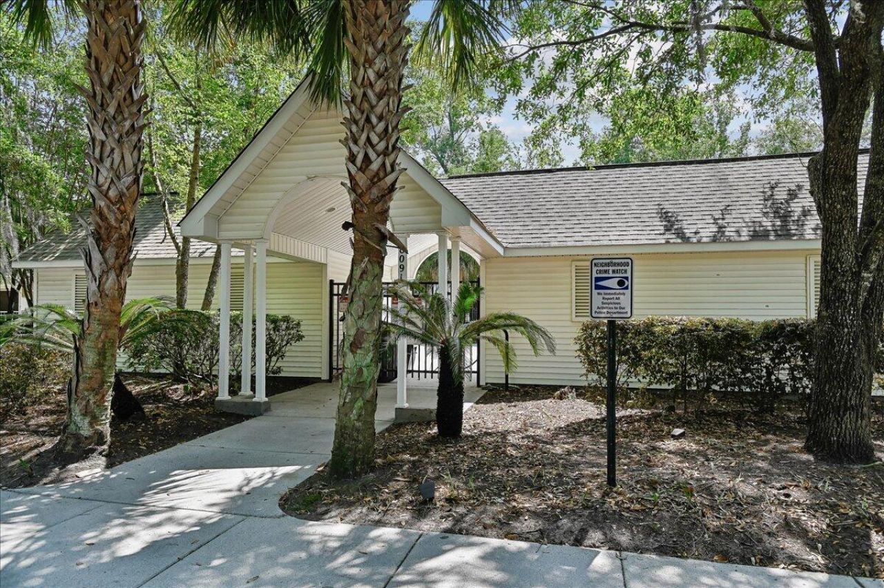7948 Shadow Oak Drive Photo 42